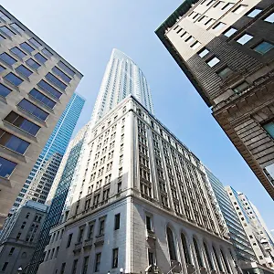 One King West And 4*, Toronto Canadá